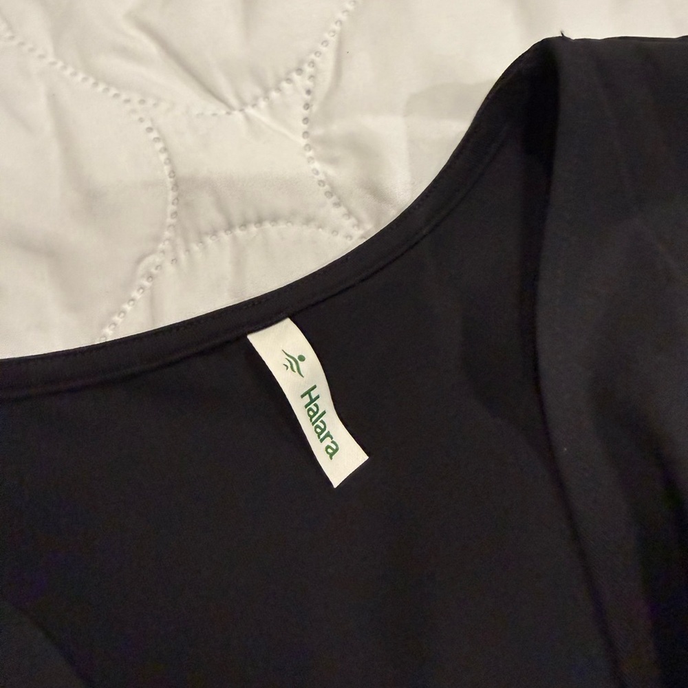 HALARA Black Women's Blouse